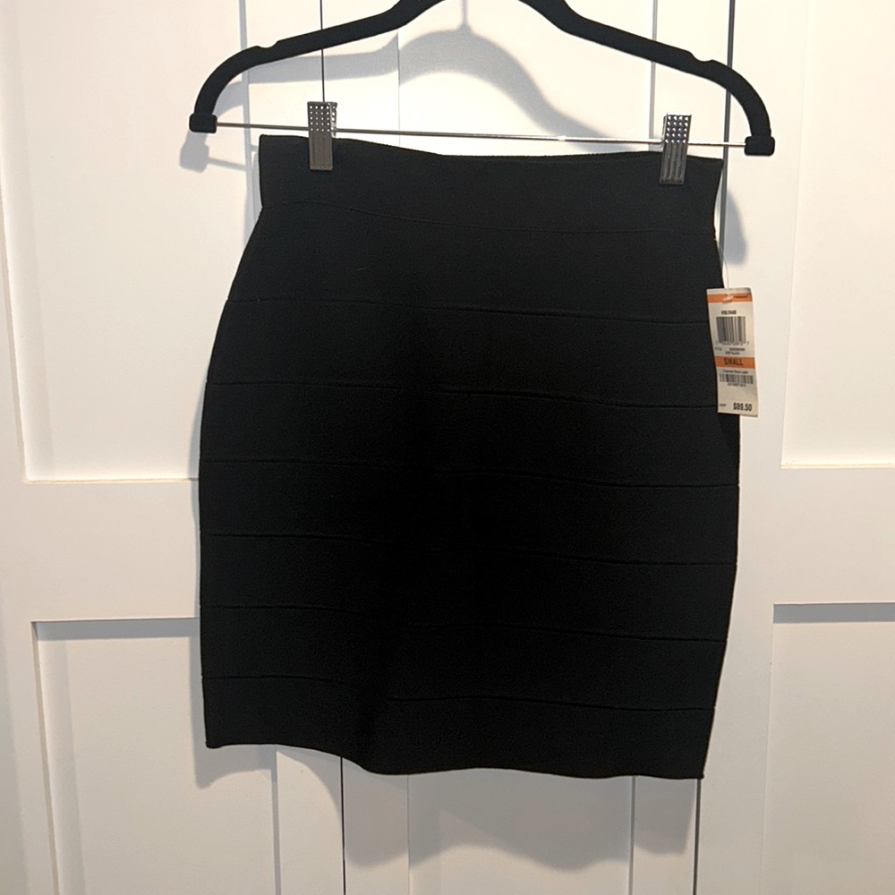 NWT INC Sz S black mini skirt